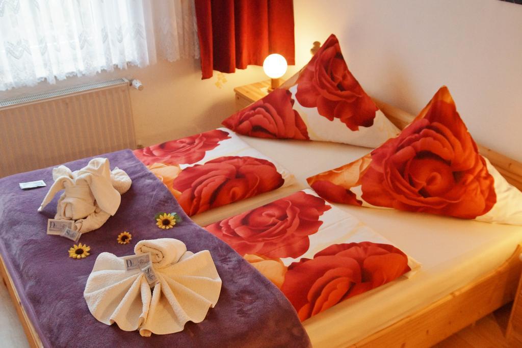 Landpension Bielatal - Raum Zimmer foto