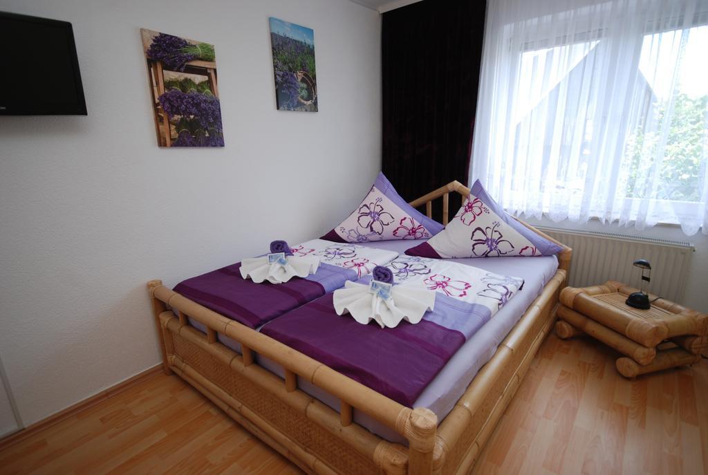 Landpension Bielatal - Raum Zimmer foto