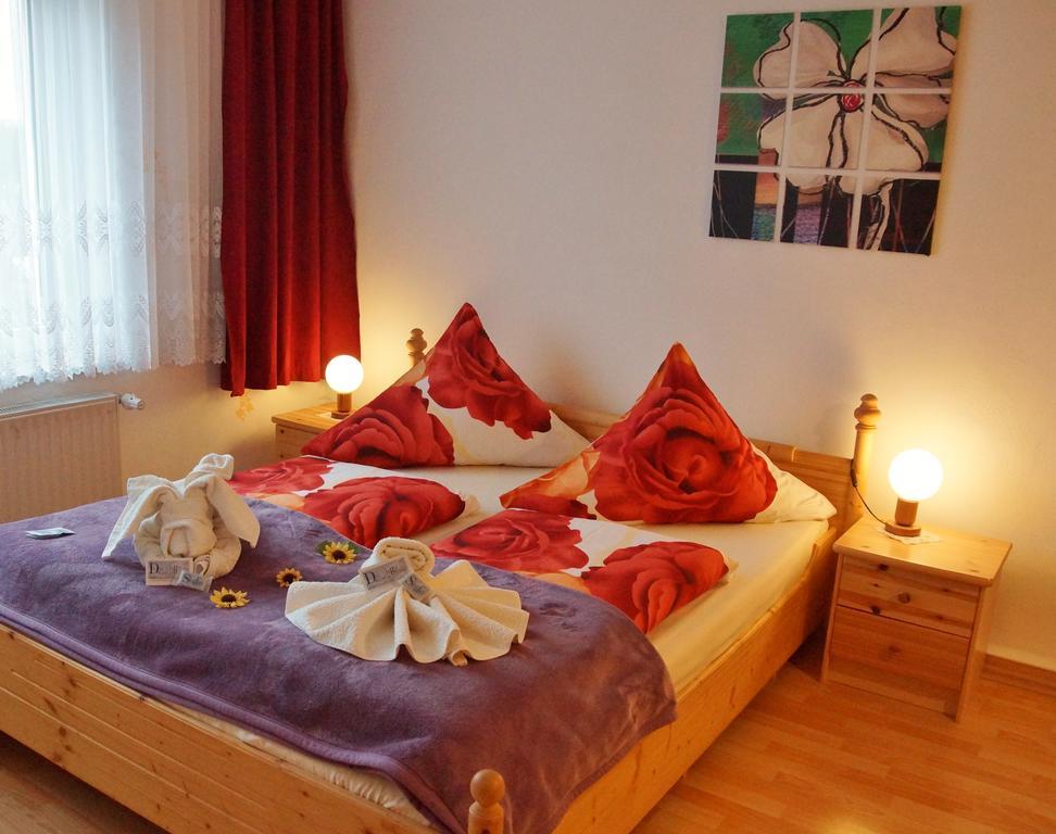 Landpension Bielatal - Raum Zimmer foto